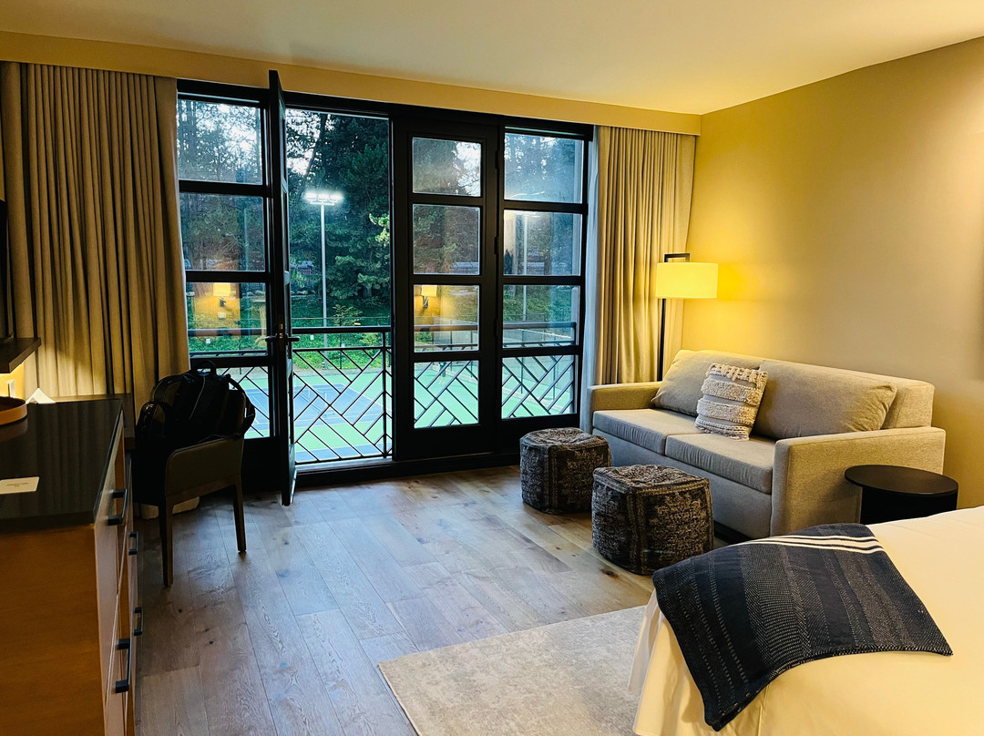 贝尔维尤酒店主图