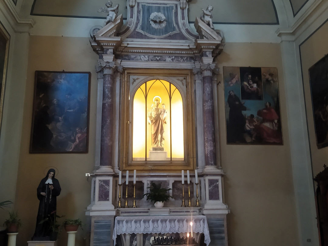 Chiesa San Bernardino Da Siena-萨罗必去景点