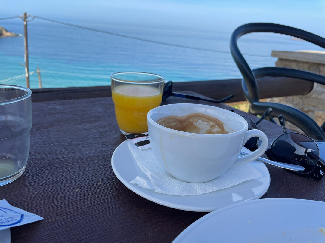 Blue Bay Village主图