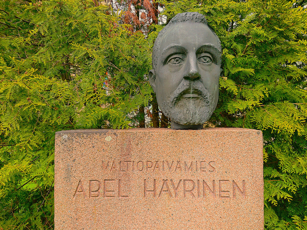 Statue Of Aapeli Häyrinen