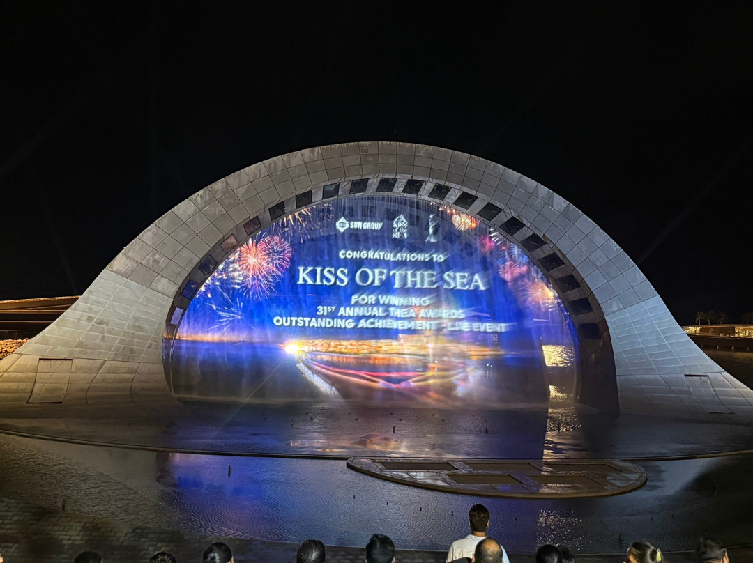 Kiss Of The Sea景点图片
