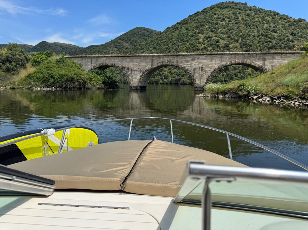 Wild River Tours景点图片