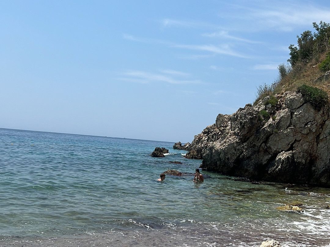 Namos Beach-Himare必去景点