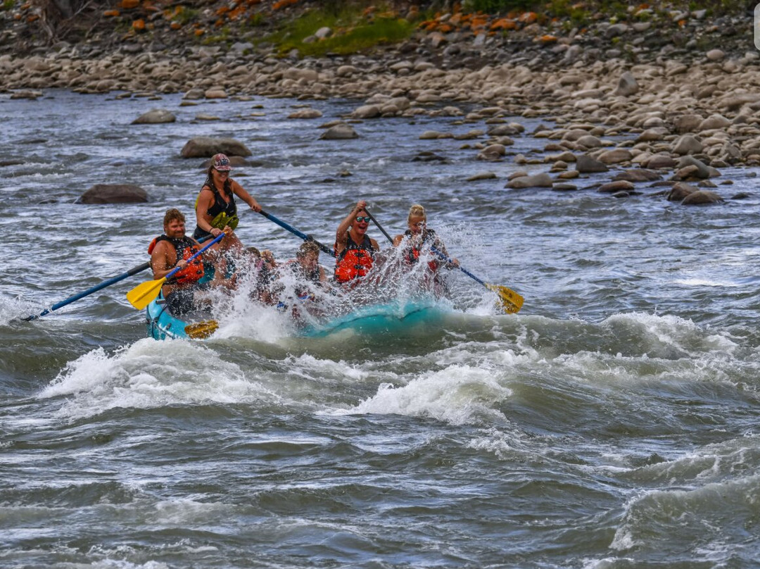 Flying Pig Adventure Company-加德纳必去景点