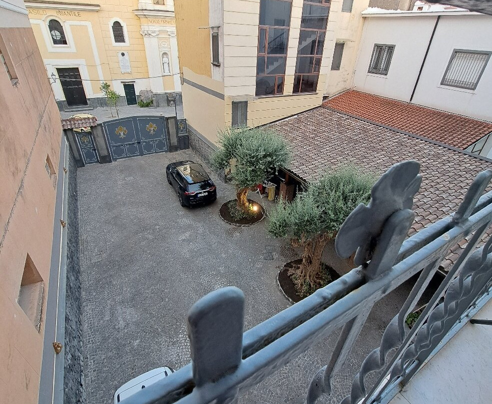 Palazzo Caracciolo Del Sole主图