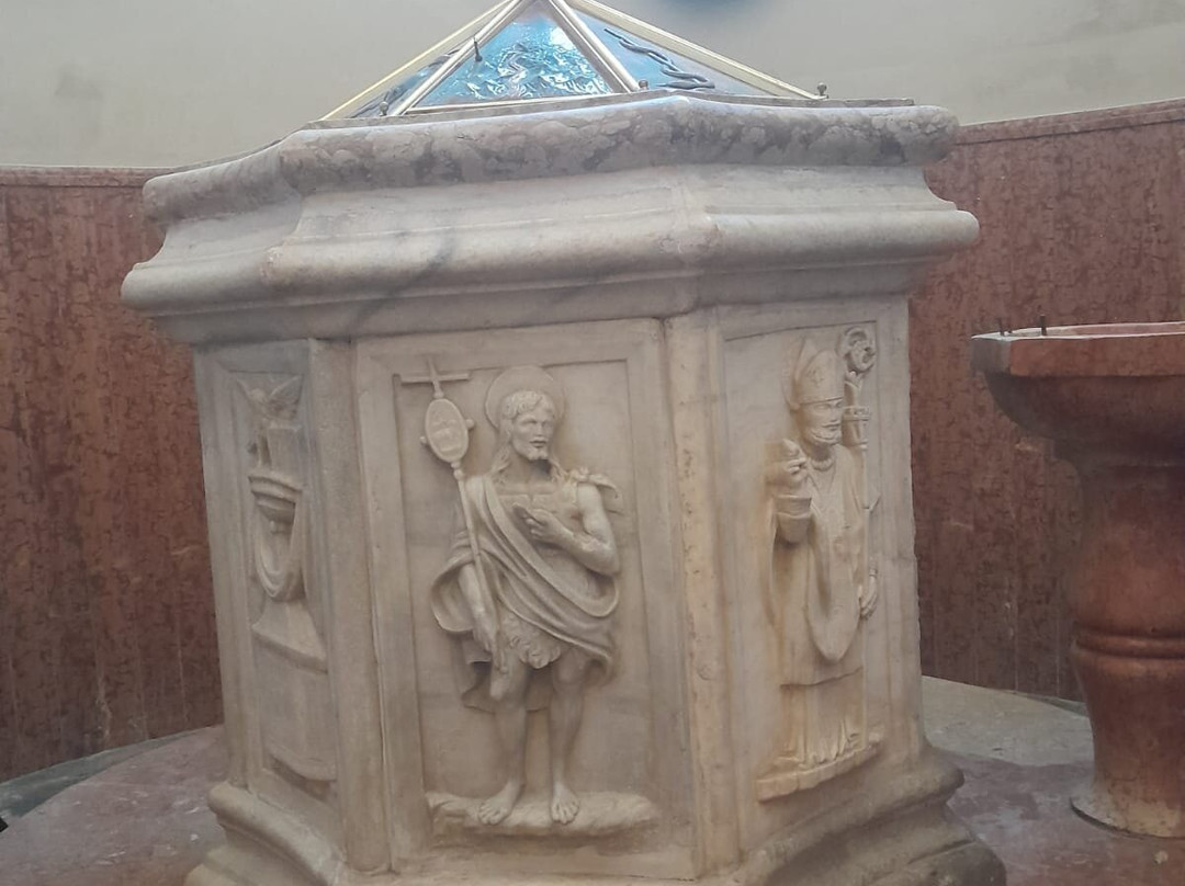Cattedrale Di Imola-伊莫拉必去景点