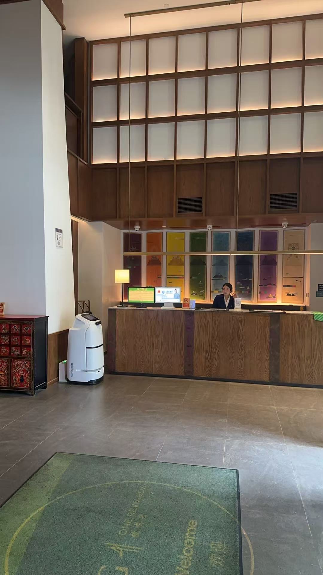 巴塘假日酒店-官方