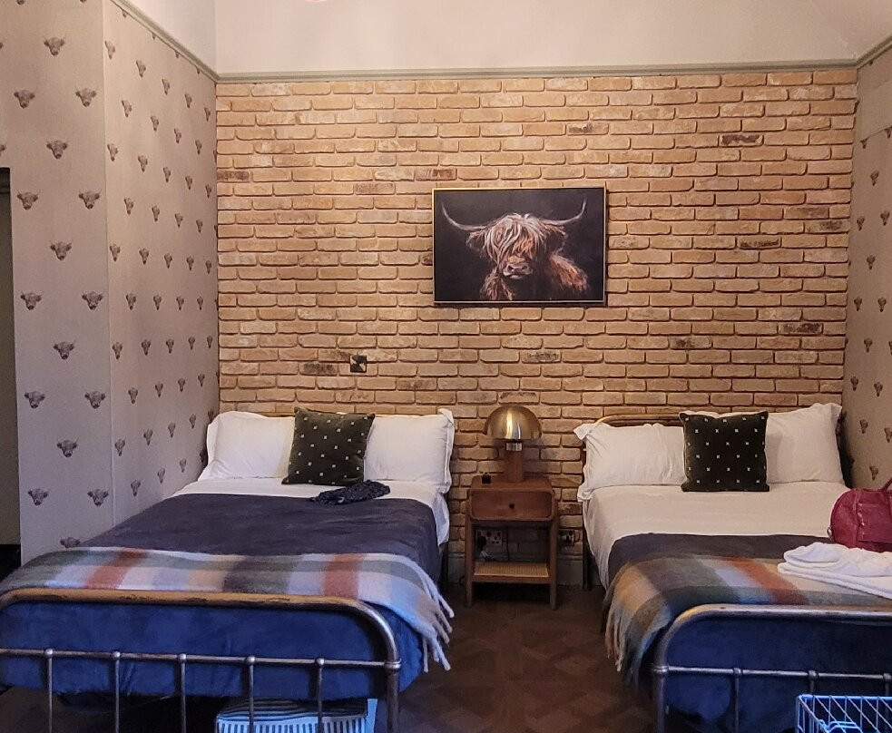 The Hunting Lodge主图