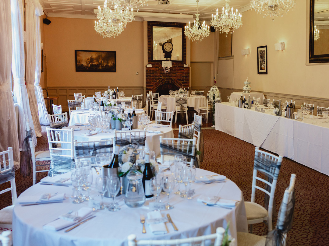 The Talbot Inn Hotel主图