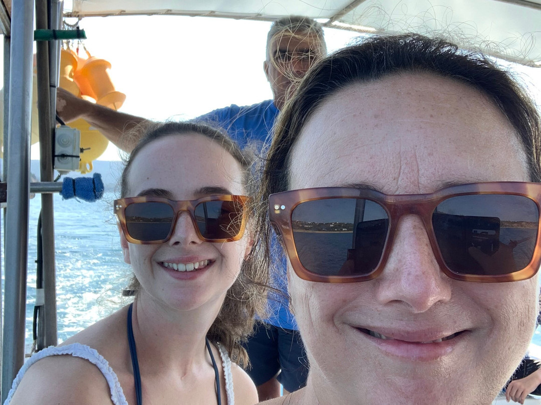 Tasos Boat Cruises Finikounda-Finikounda必去景点