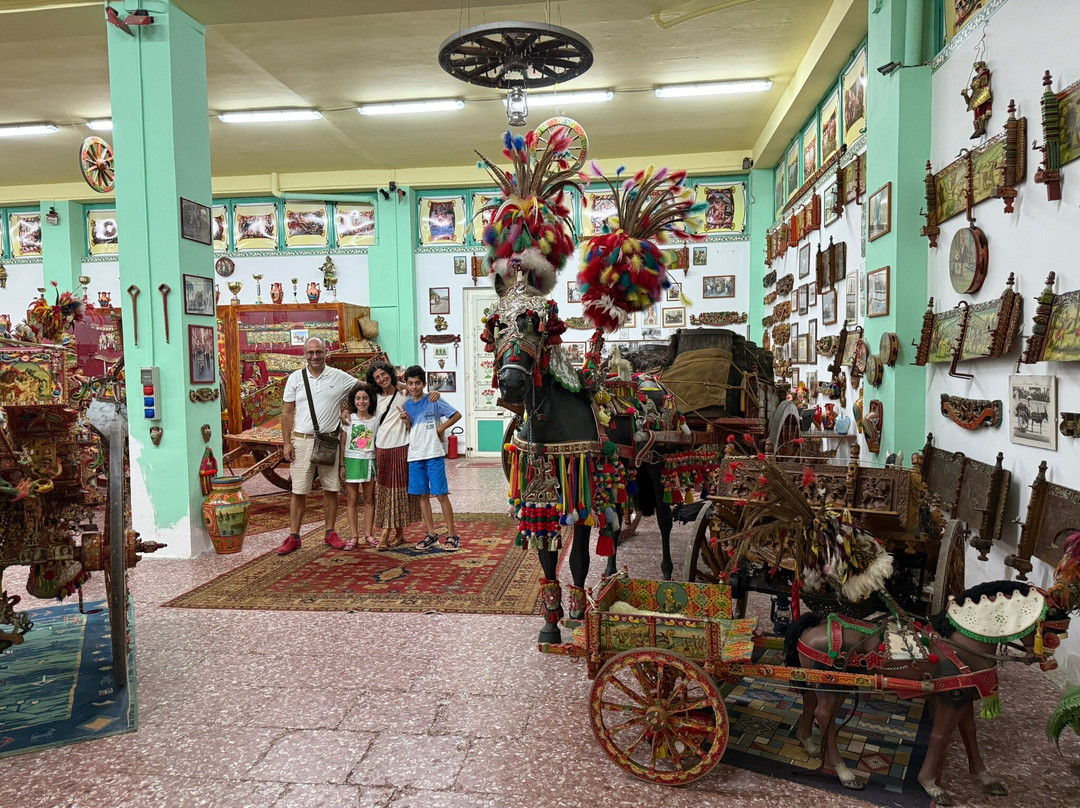 Museo del Carretto Siciliano Gullotti-Bronte必去景点