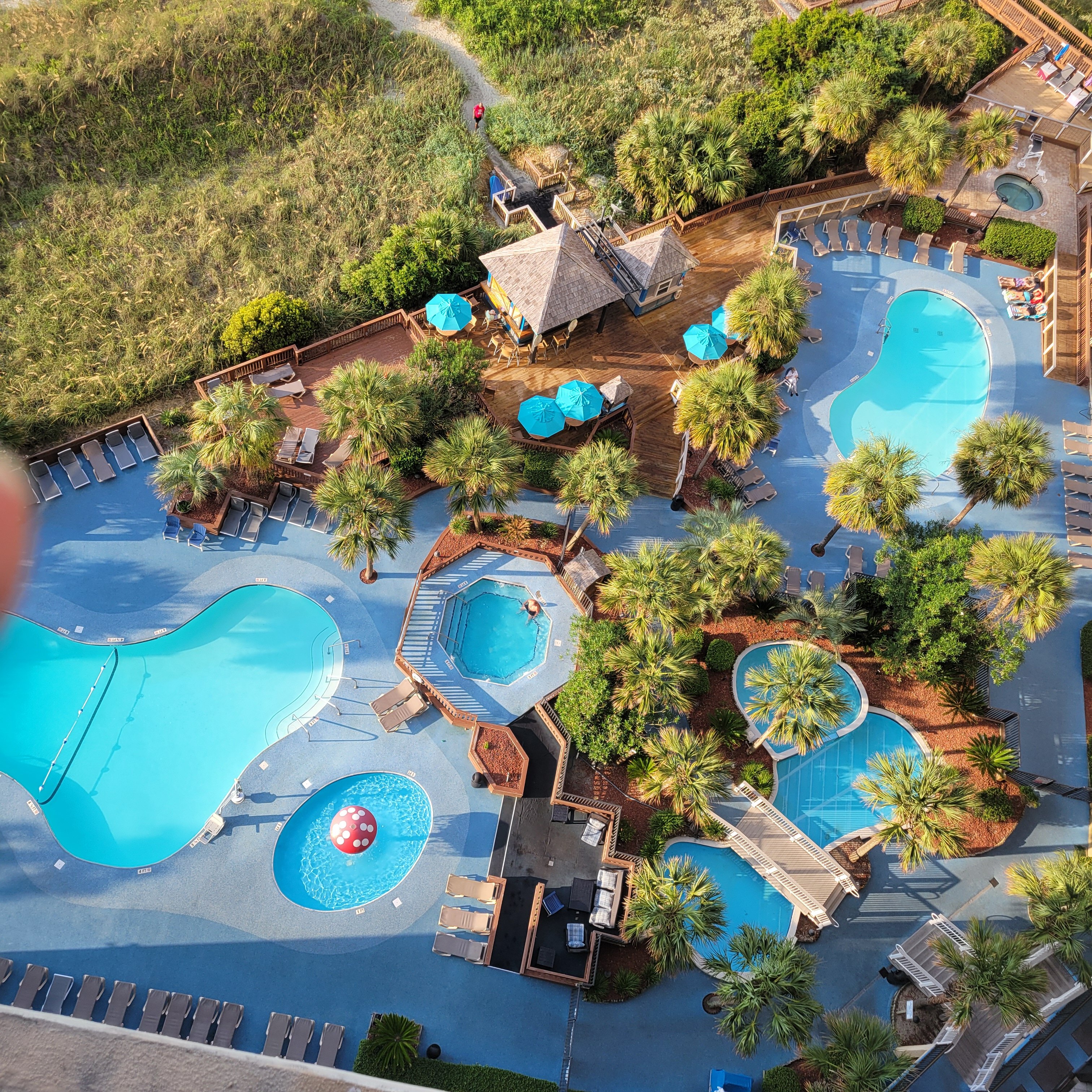 Beach Cove Resort-官方