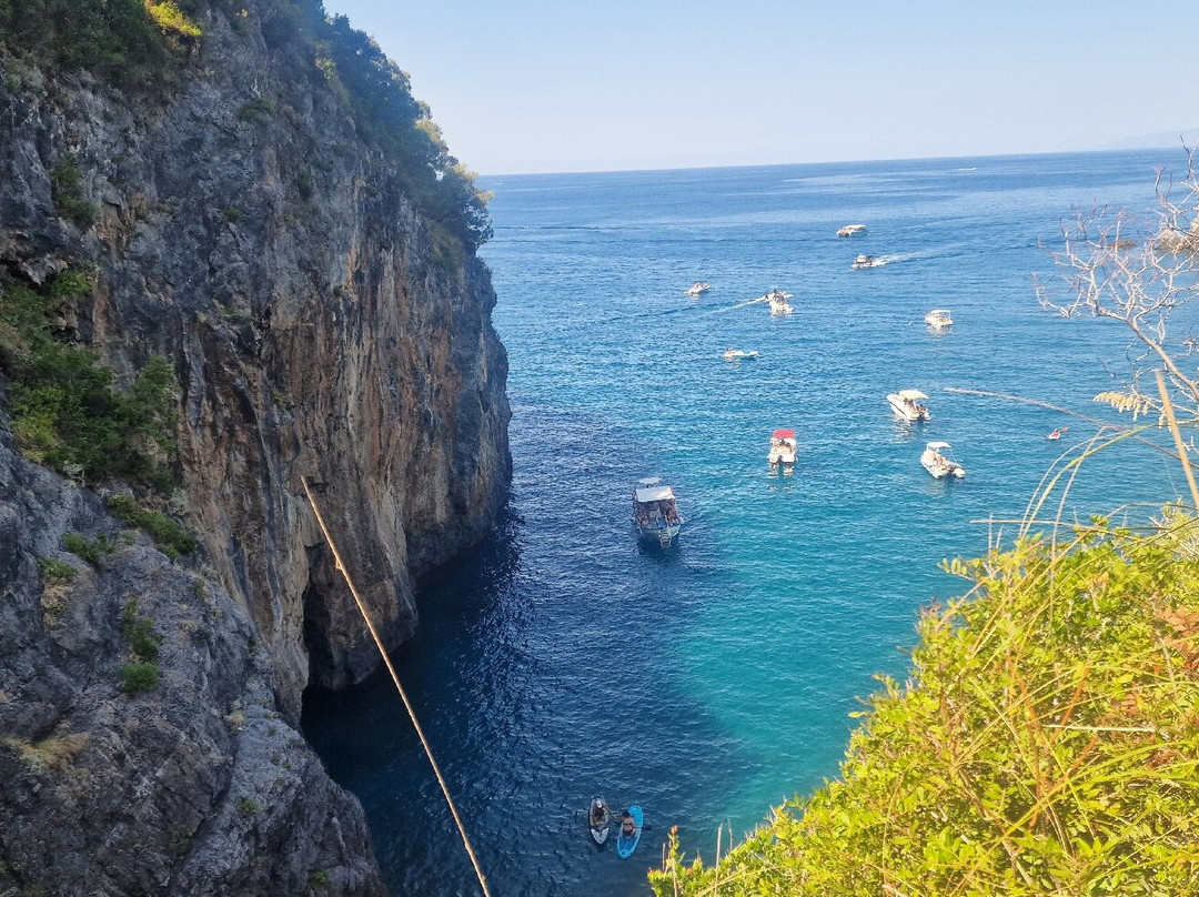 Isola di Dino-Praia A Mare必去景点