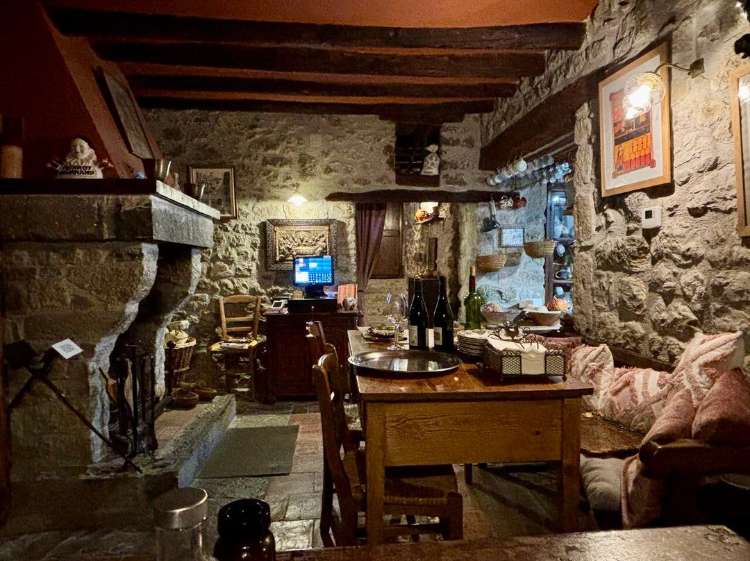 Abadía Samitier主图