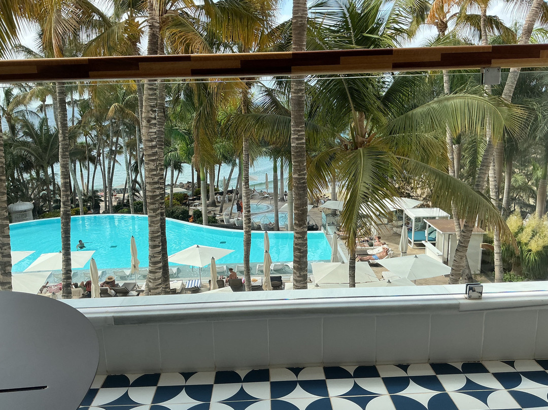 法里奥尼斯酒店主图