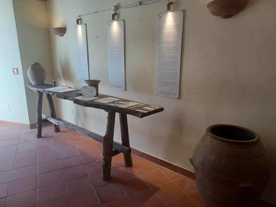 Eremo di San Nicola-Serrara Fontana必去景点