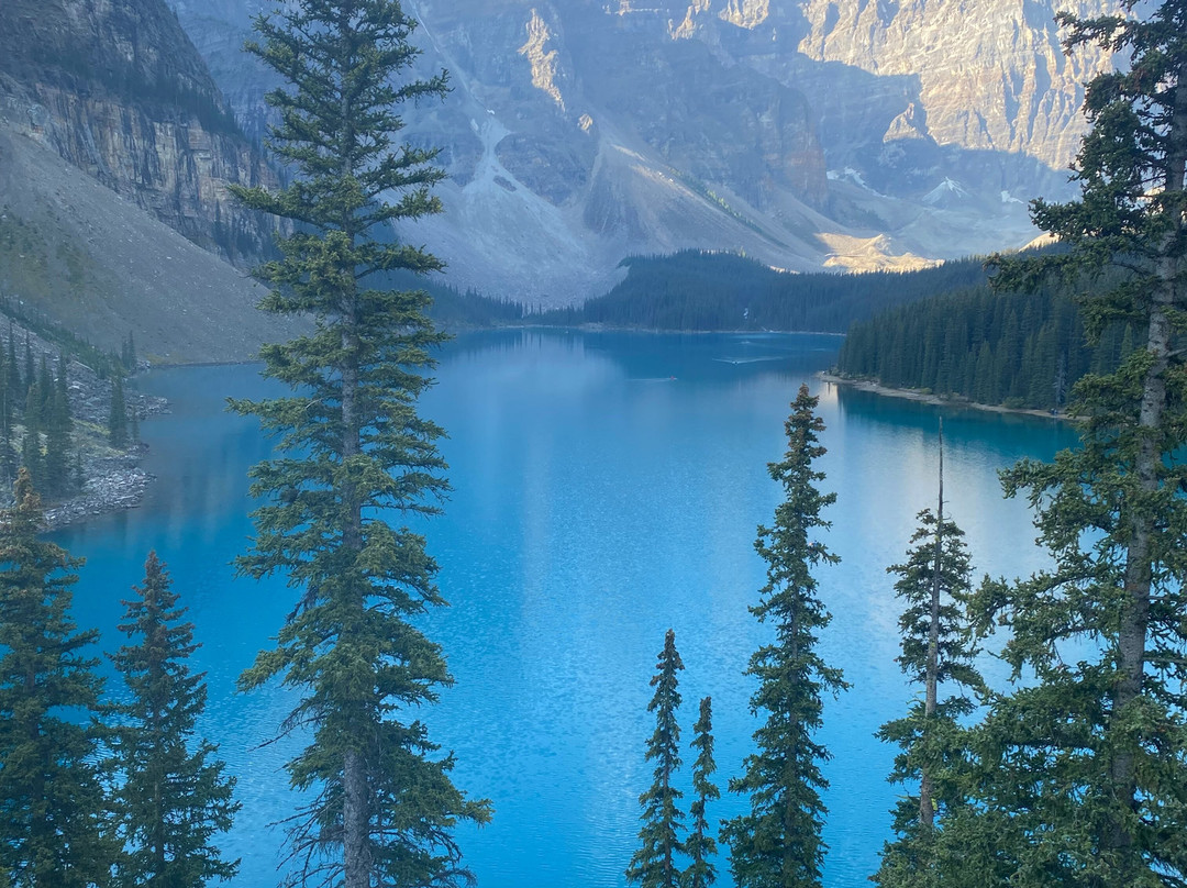 Wilsons Mountain Sports-路易斯湖必去景点