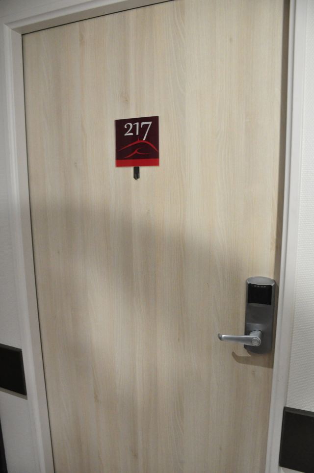 克莱蒙埃斯坦酒店-客卧