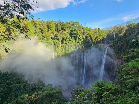 Surya Bromo Tour Travel-庞越必去景点