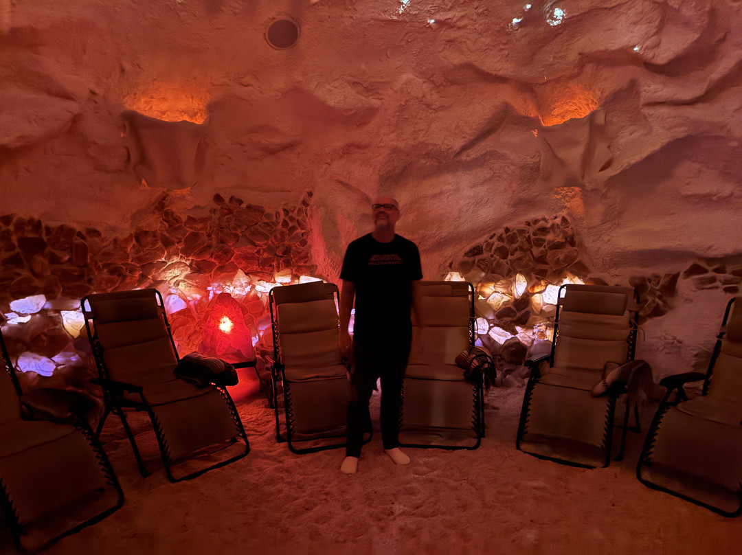 The Salt Cave And Spa-White Sulphur Springs必去景点