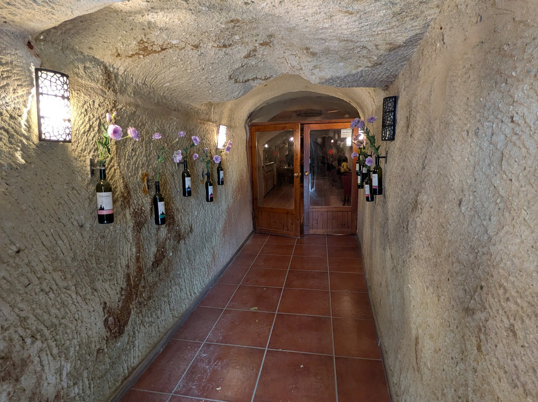 Turasan Sarapcilik-于尔居普必去景点