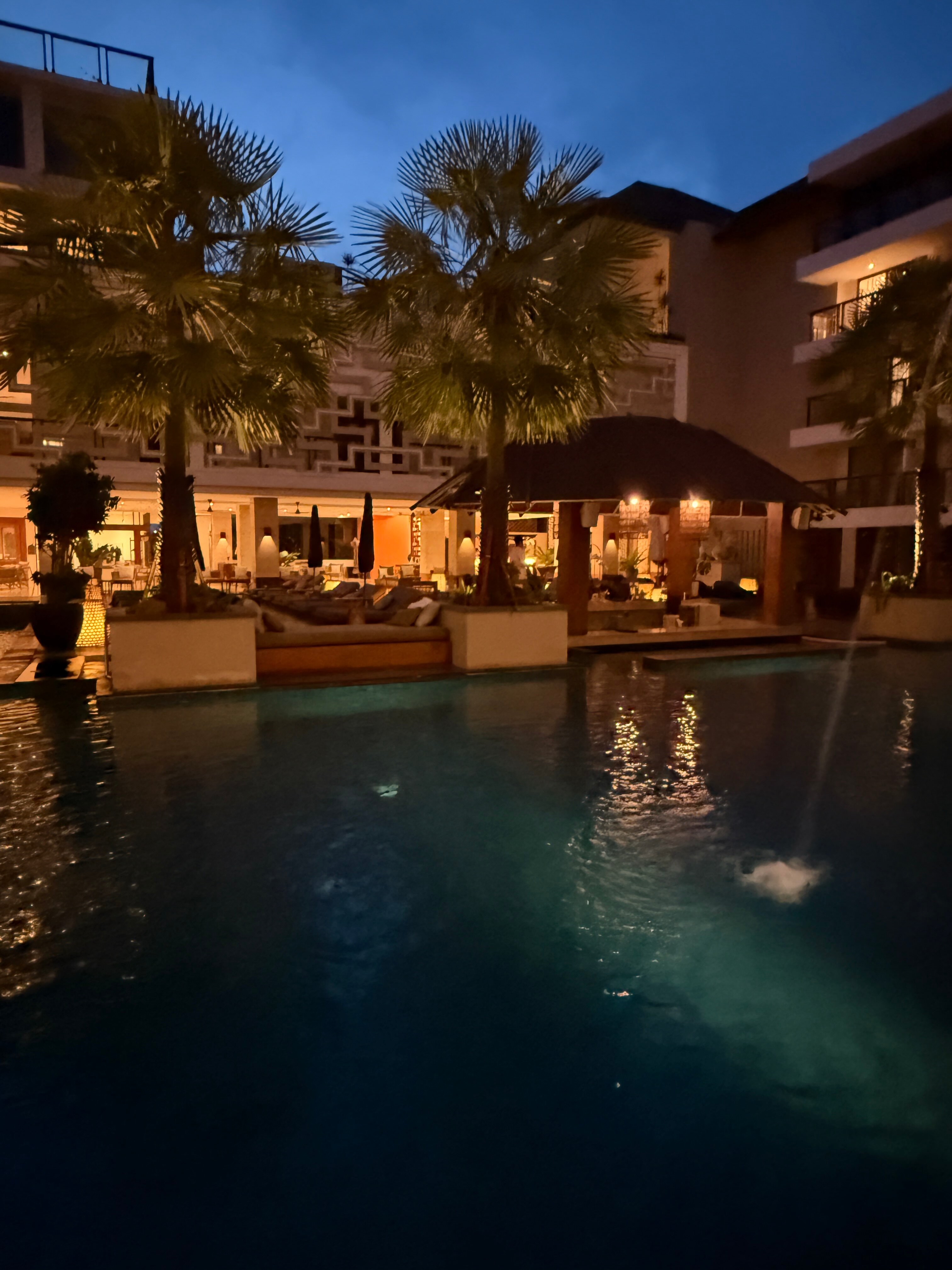 巴厘岛邦达套房酒店-泳池