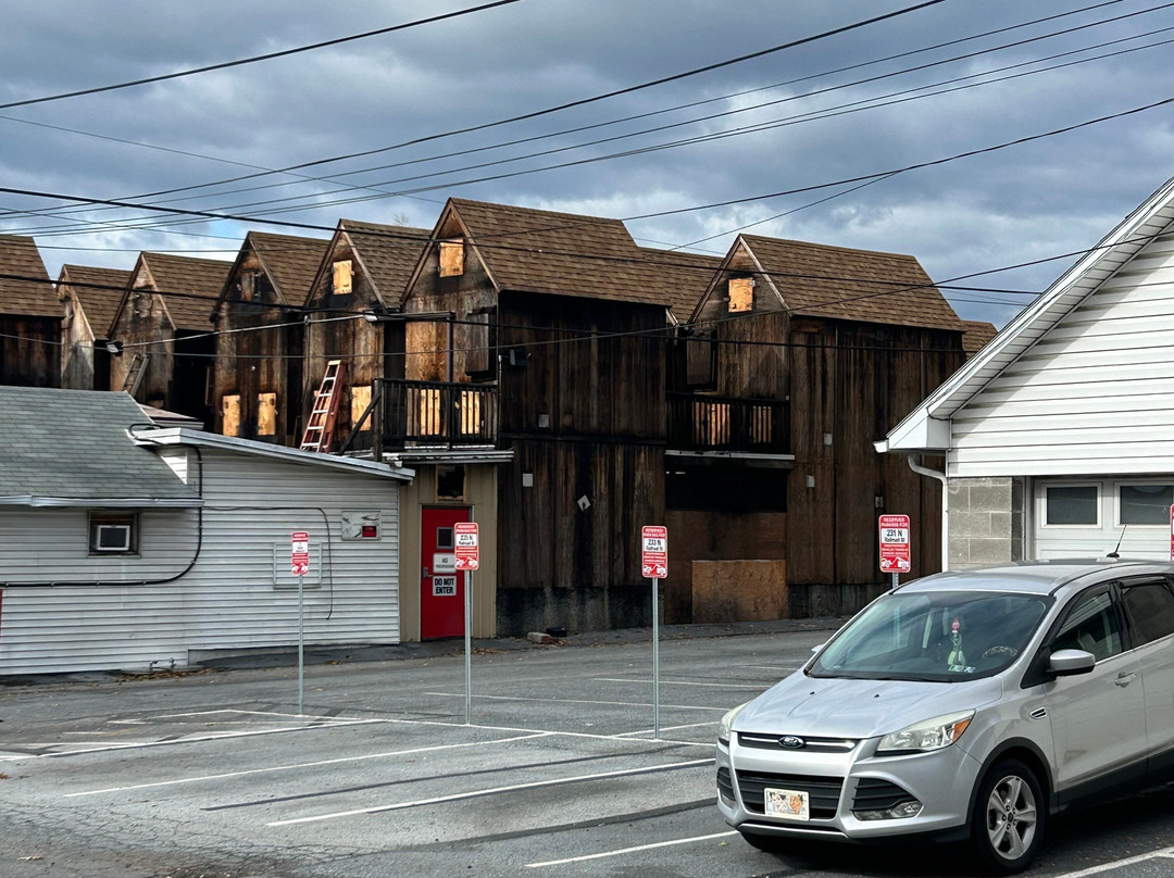 Seltzer's Smokehouse Meats-Palmyra必去景点