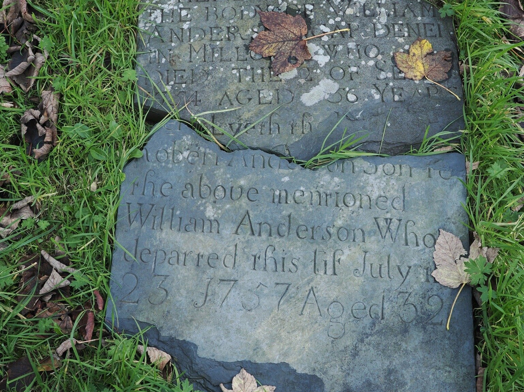 Friar's Bush Graveyard Cemetery Tours-贝尔法斯特必去景点