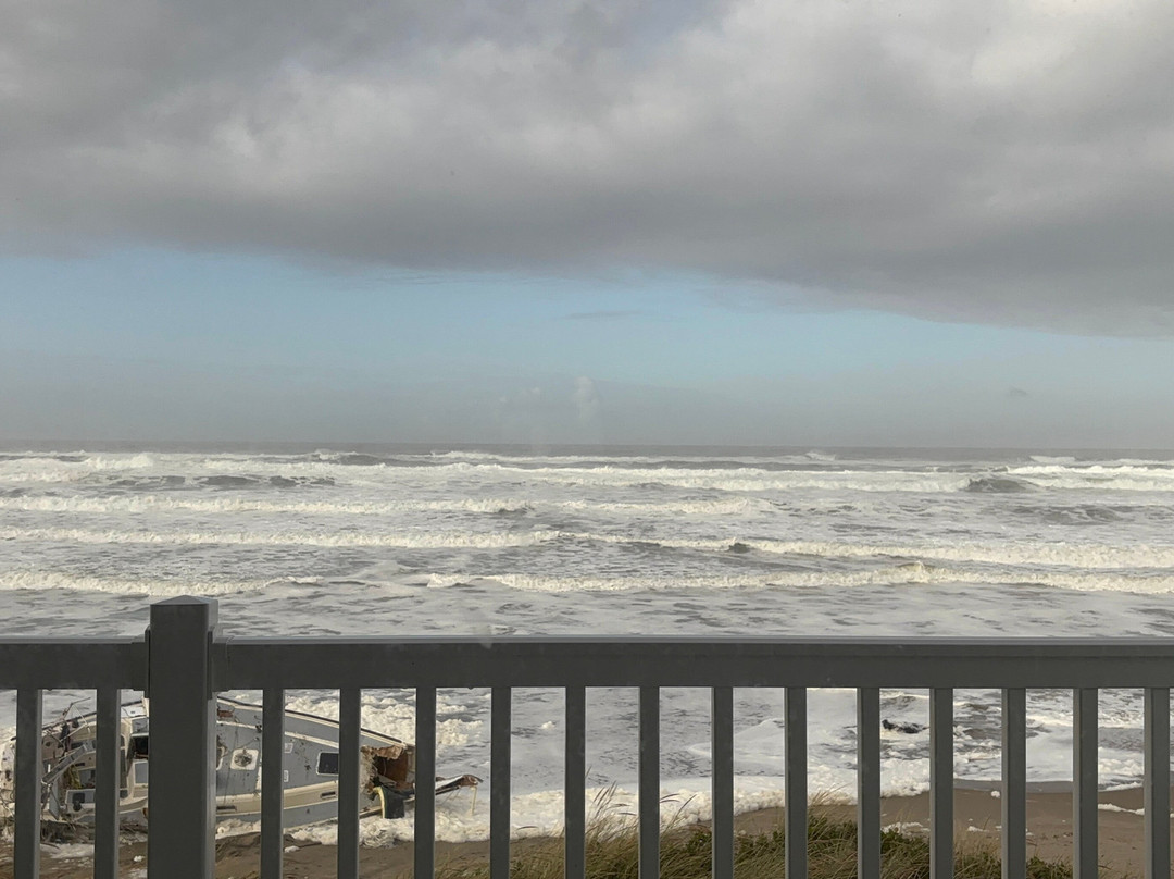 Rockaway Beach Resort主图