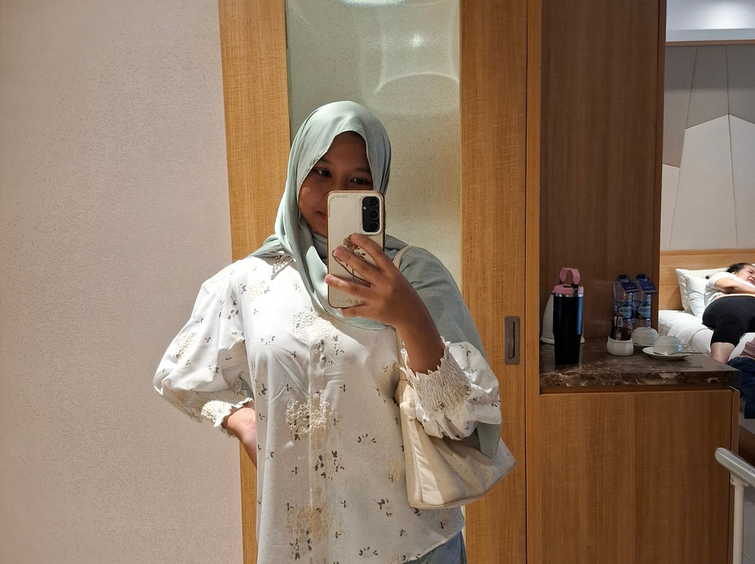 The Rinra Makassar主图