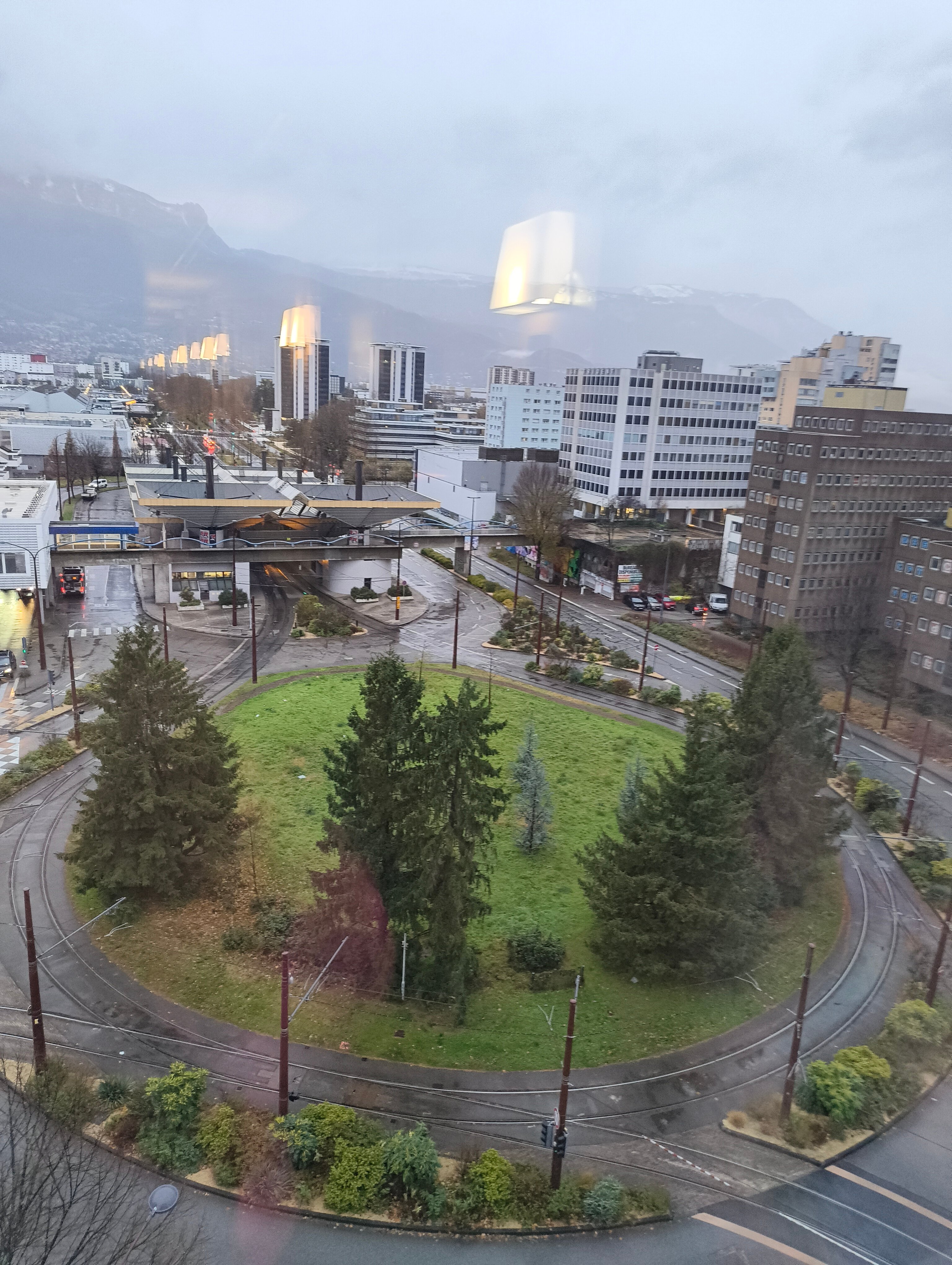 B&B Hotel Grenoble Centre Alpexpo-官方