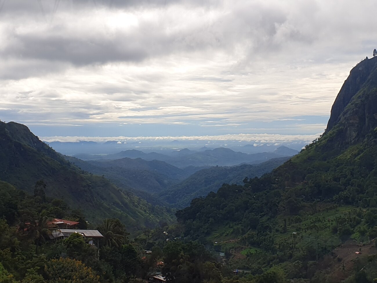 Hide-Ella Hotel & Resort-官方