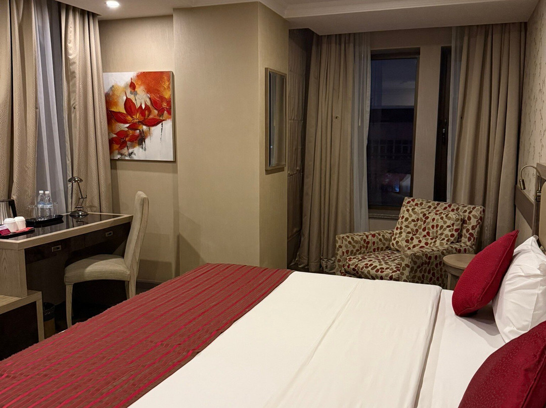 Ramada by Wyndham Bishkek Centre主图