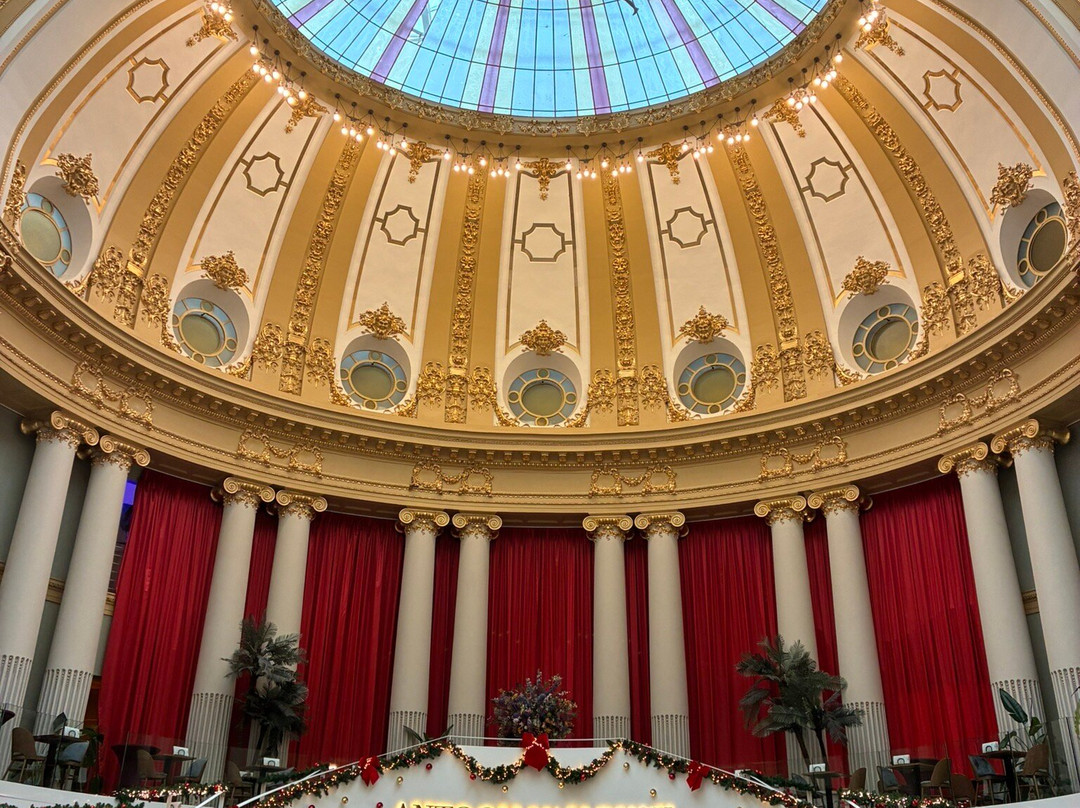 Shopping Stadsfeestzaal-安特卫普必去景点