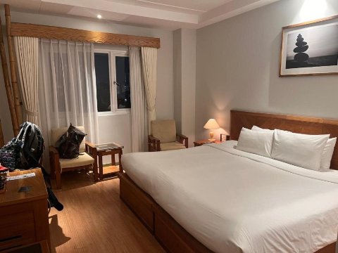 银城延酒店-客卧