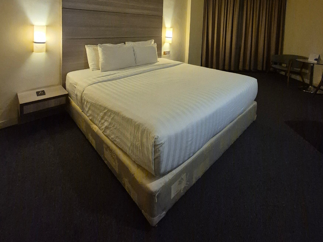 地平线饭店主图