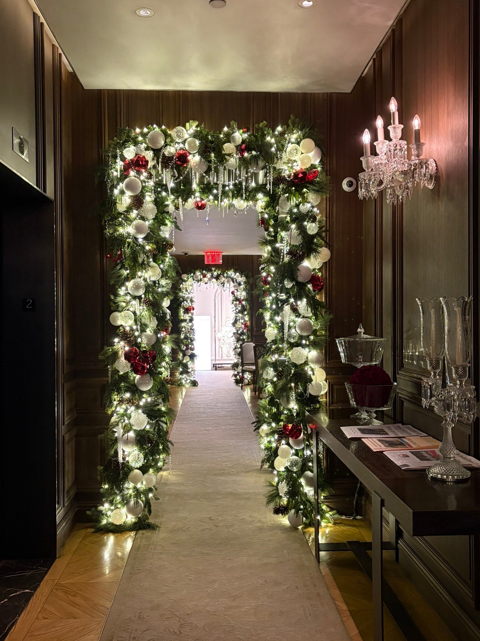 纽约巴卡拉酒店及公寓-官方