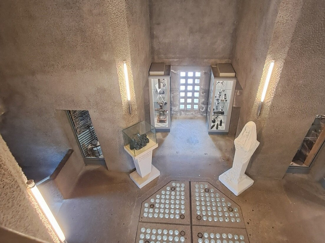 L'Ossuaire de Douaumont-Fleury-Devant-Douaumont必去景点