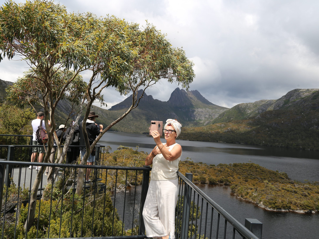 摩根湾度假村主图