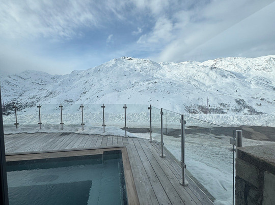 Ours Blanc Hotel & Spa主图