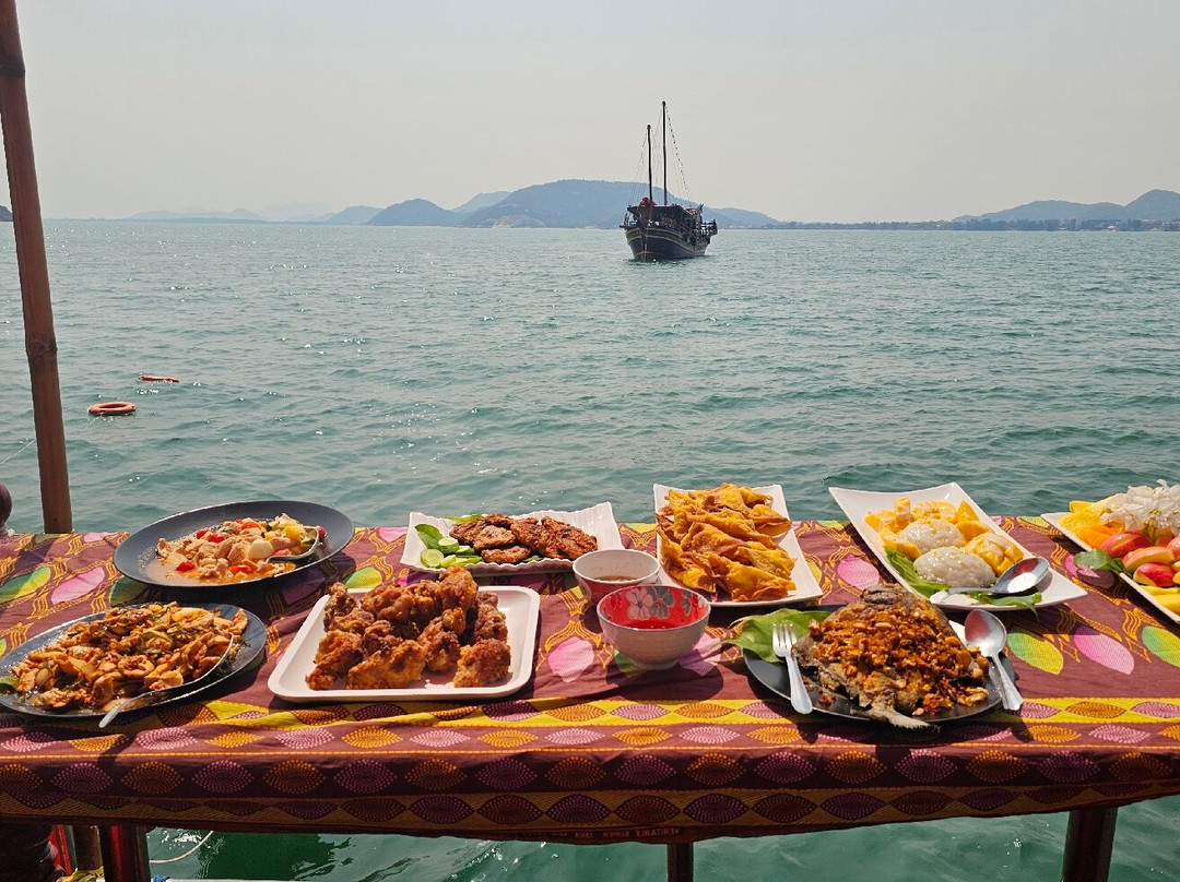 Sea-cret Cruises-蓬武里必去景点