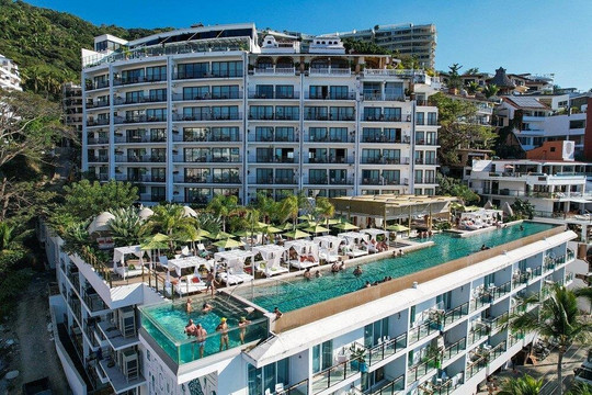 Almar Resort Luxury LGBT Beach Front Experience