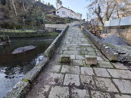 Ponte de São Lázaro-Alfena必去景点
