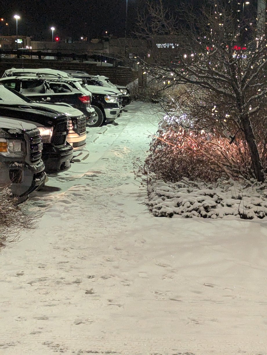 Best Western Plus Okotoks Inn & Suites-浴室