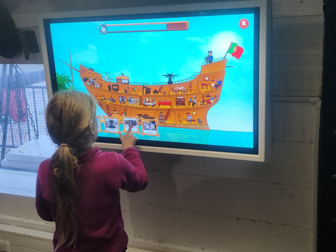 Fragata D. Fernando II e Gloria-阿尔马达必去景点