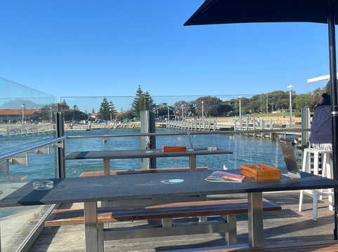 The Breakwater-拉瑞斯必去景点