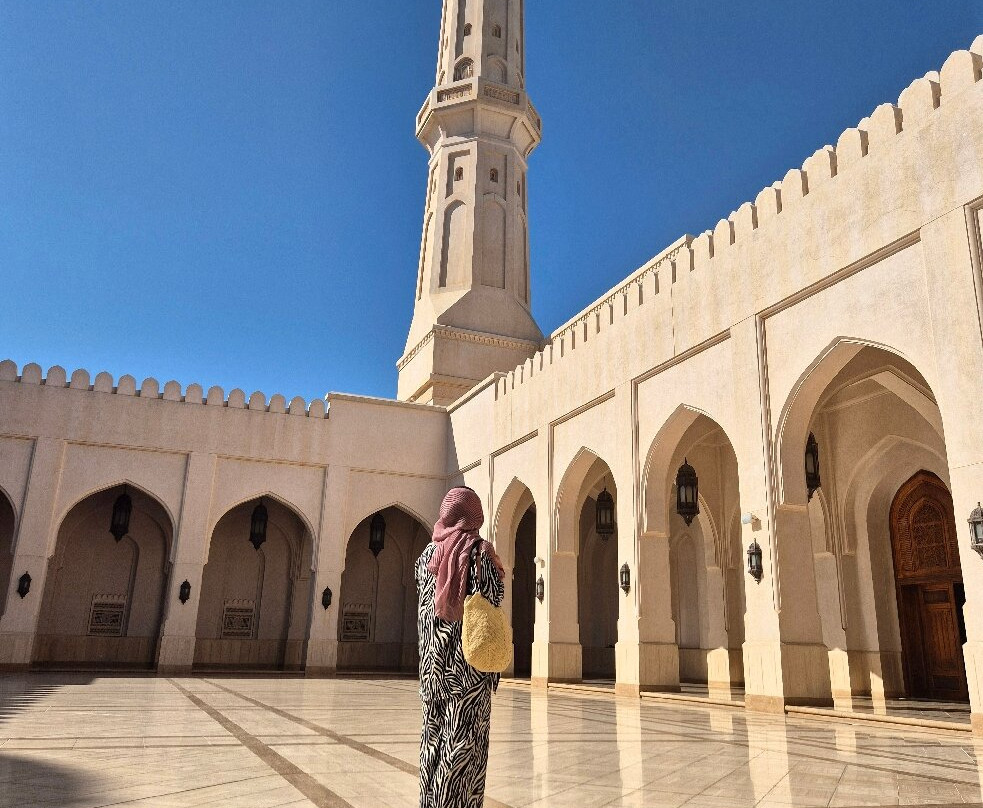 Salalah Premium Tours-塞拉莱必去景点