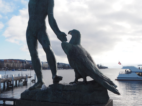 Bürkliplatz-苏黎世必去景点