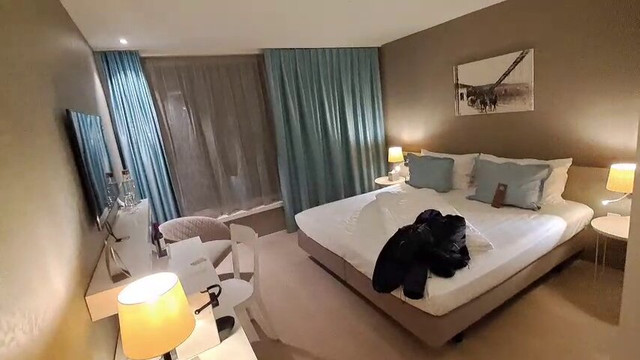 铁索桥酒店主图