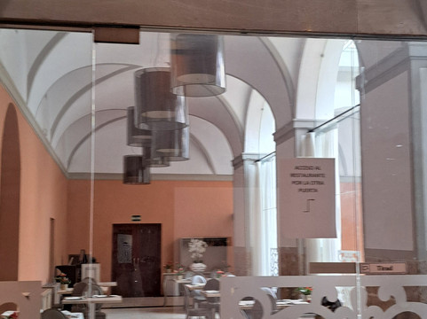 马丁胡马诺Spa酒店主图